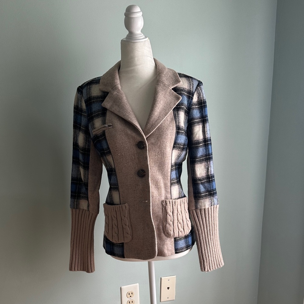 Sundance Blue and Tan Plaid Blazer with Knit Accents